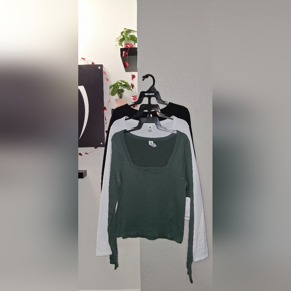 90 Degree By Reflex 3PKRibbed Seamless Crew,Scoop and Square Neck Long SleeveTop - Picture 4 of 10